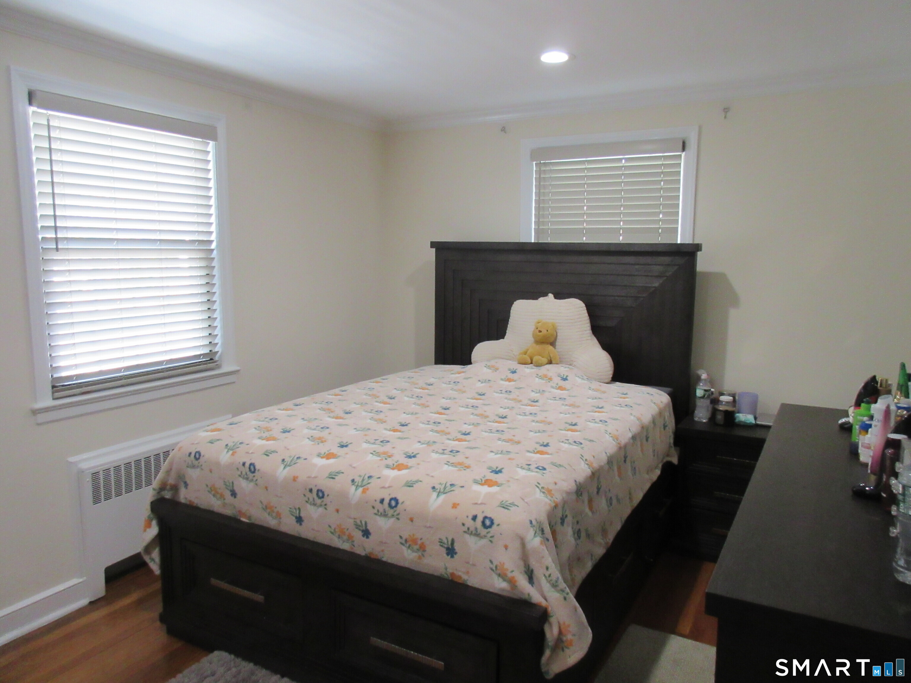 43 Breyer Avenue Bridgeport CT 06606