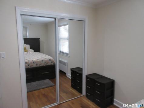 43 Breyer Avenue Bridgeport CT 06606