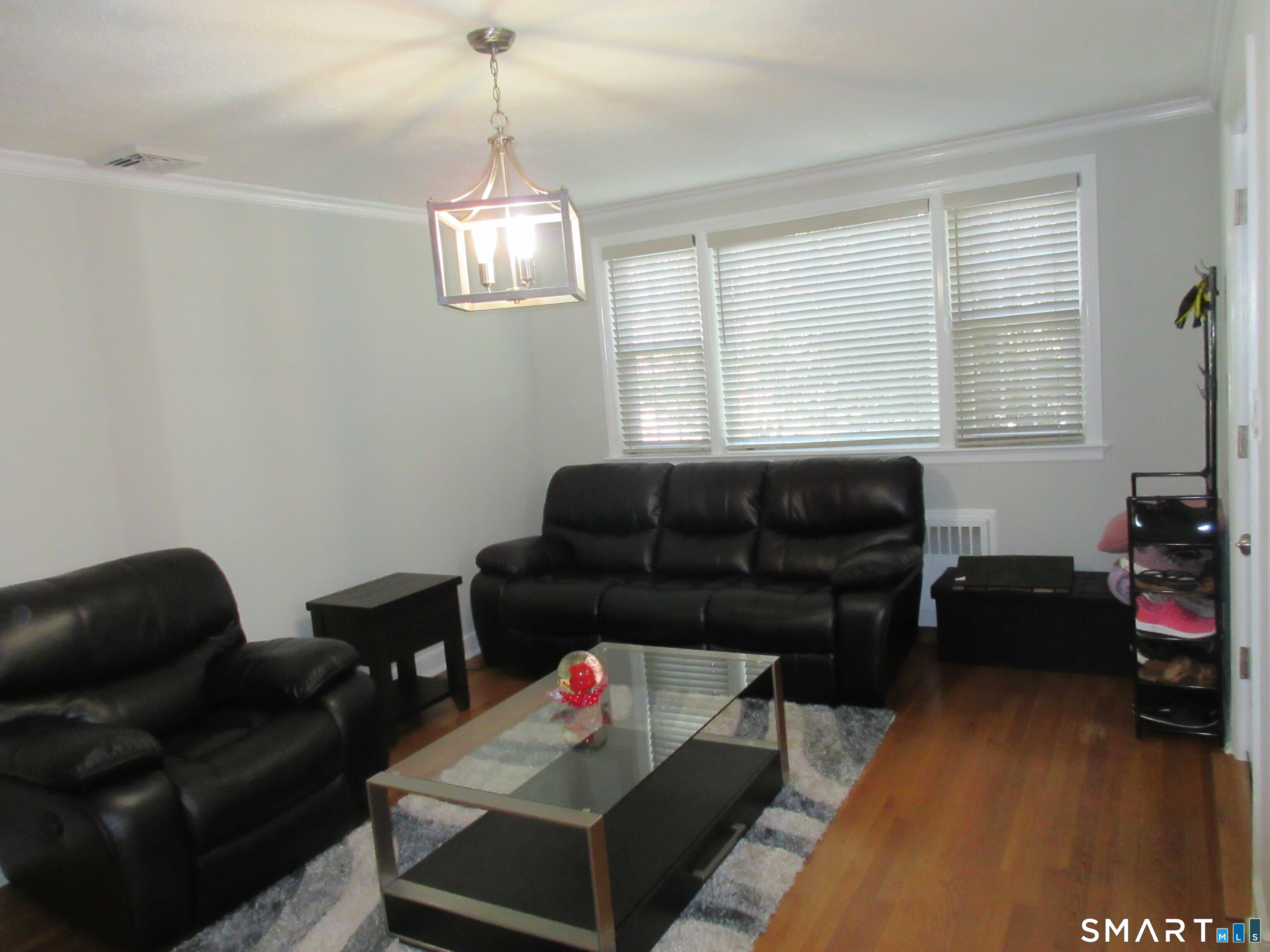 43 Breyer Avenue Bridgeport CT 06606