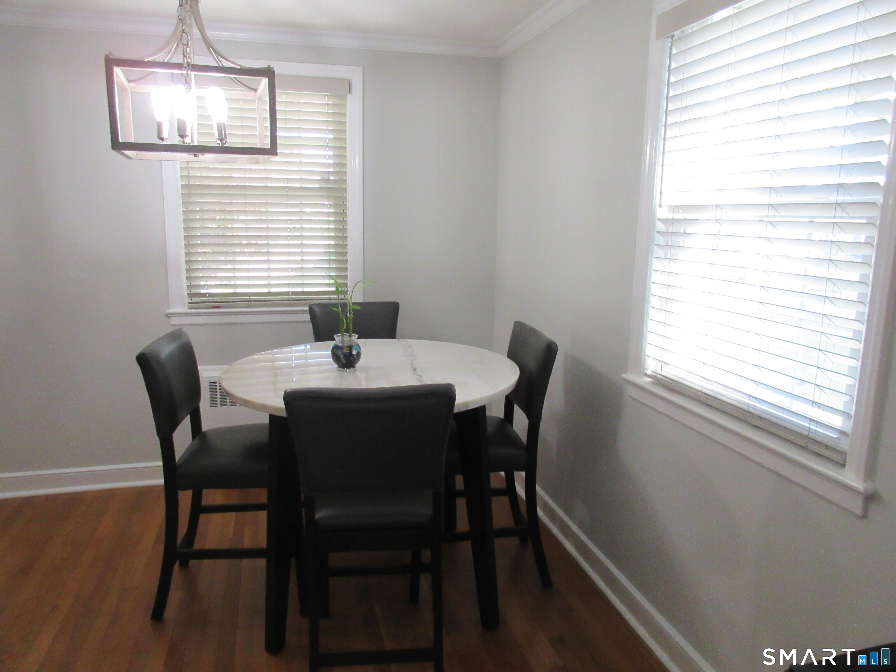 43 Breyer Avenue Bridgeport CT 06606