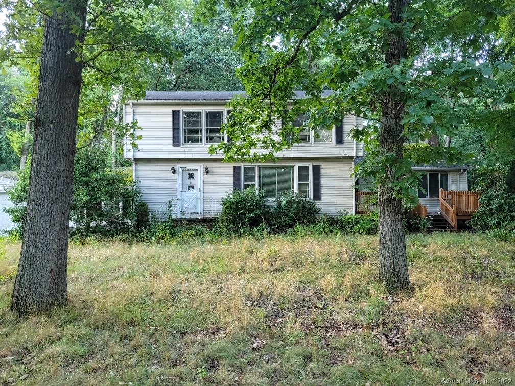 46 Ezra Street North Haven CT 06473