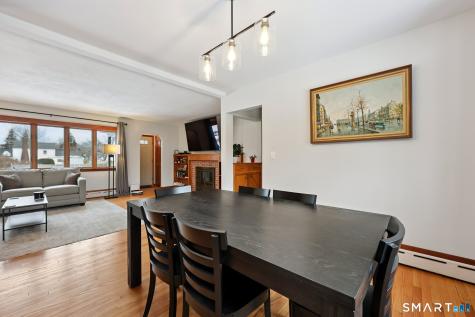 10 Hislop Street New London CT 06320