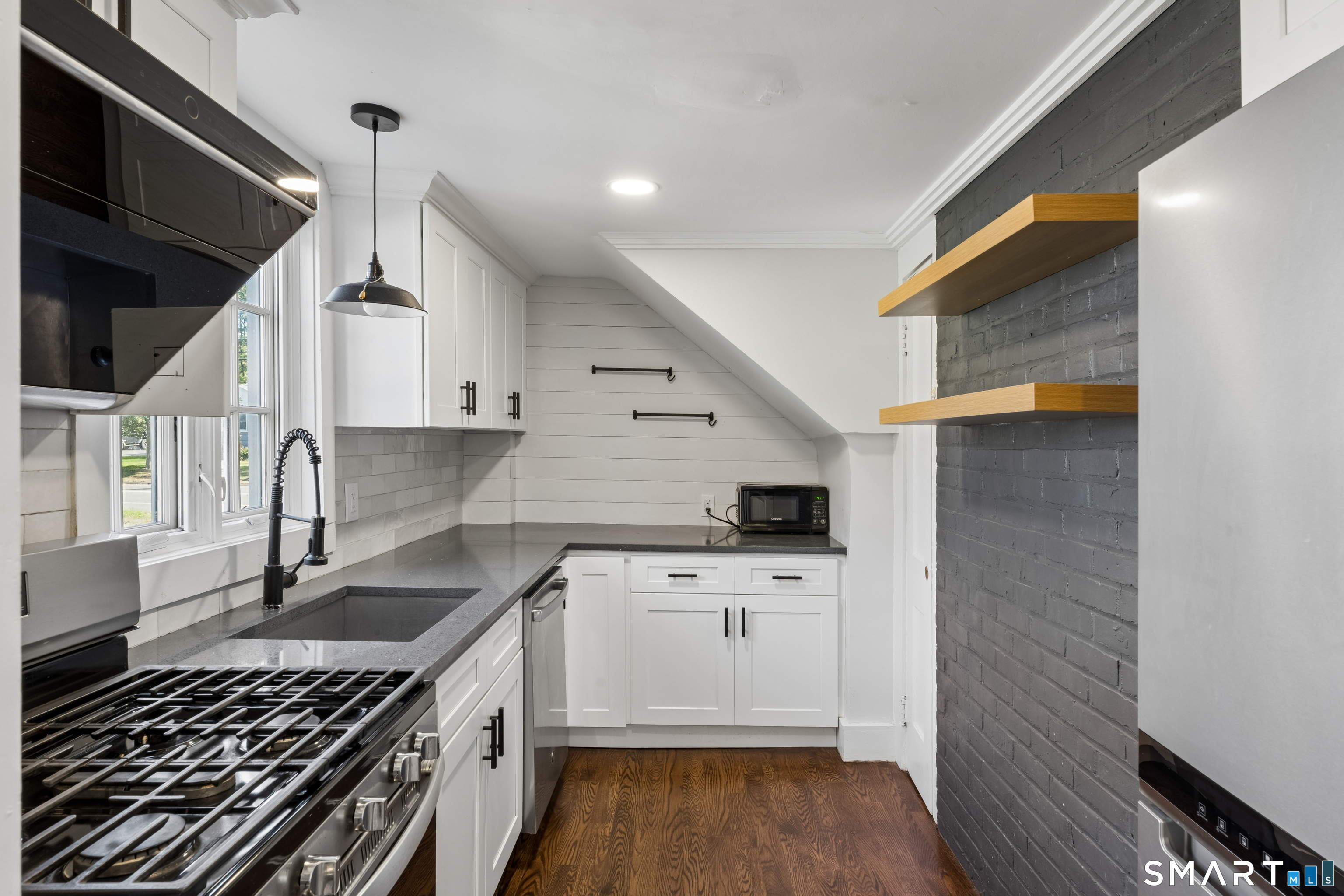 210 North Street Milford CT 06461