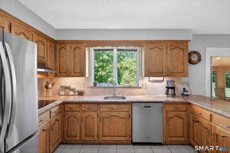 5 Shingle Mill Drive Canton CT 06019