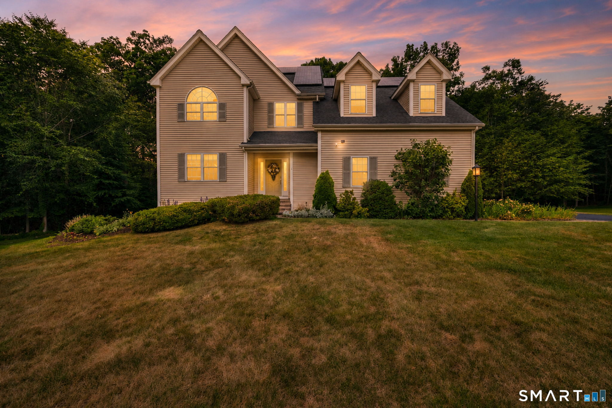 5 Edwards Way Bloomfield CT 06002