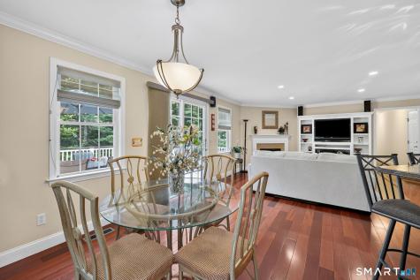 5 Edwards Way Bloomfield CT 06002