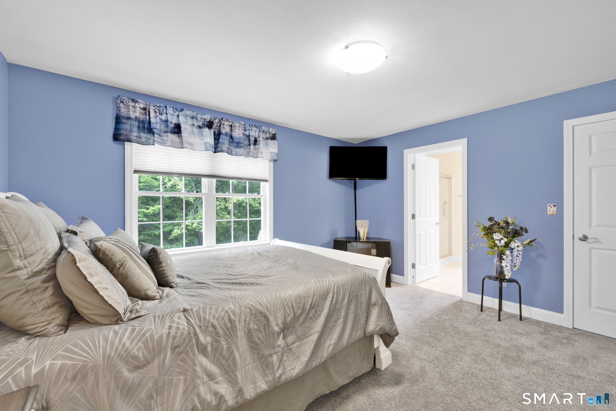 5 Edwards Way Bloomfield CT 06002