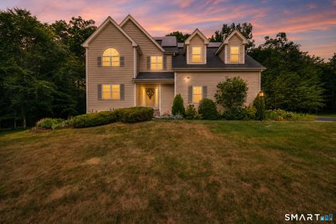 5 Edwards Way Bloomfield CT 06002
