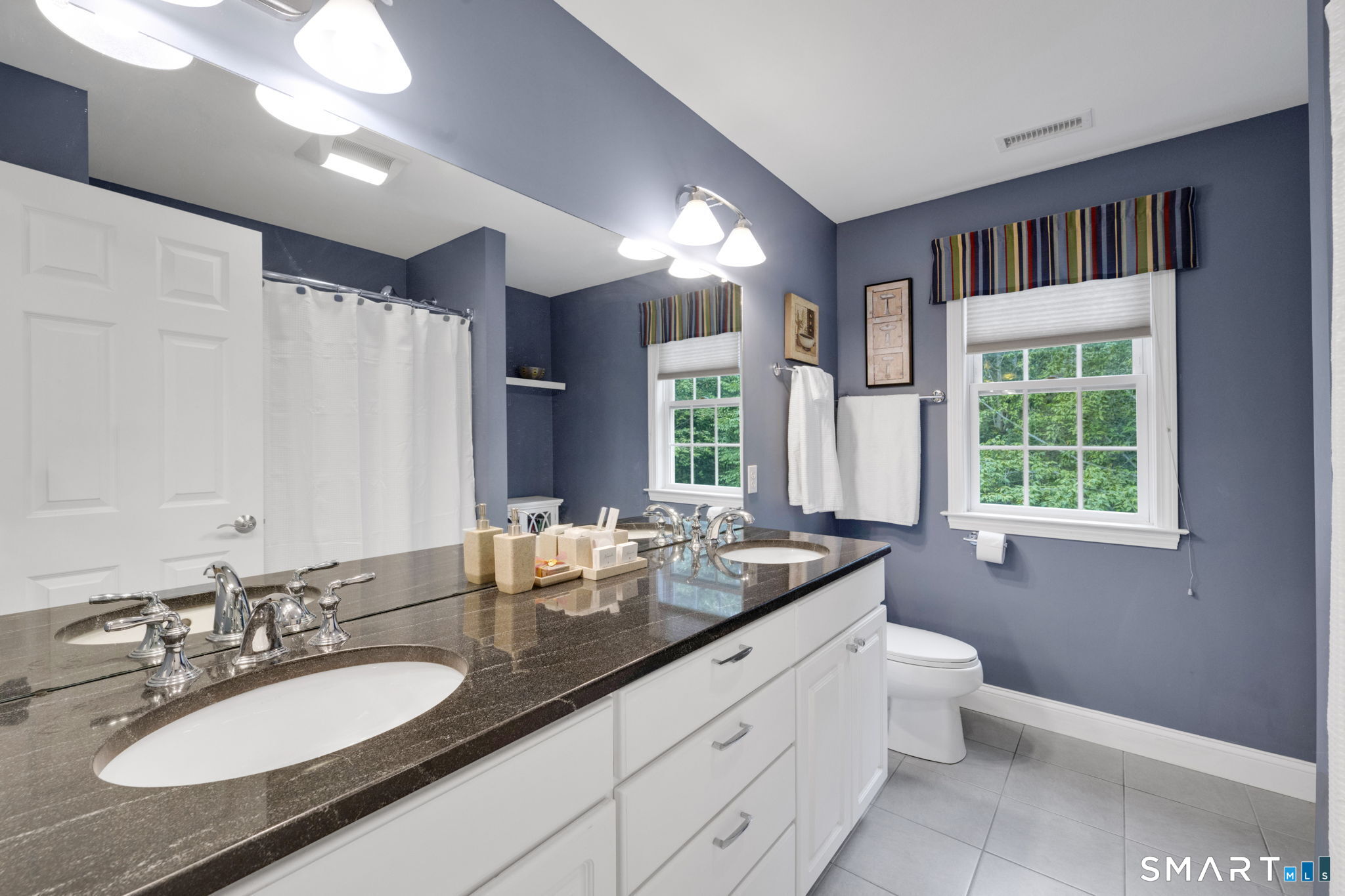 5 Edwards Way Bloomfield CT 06002
