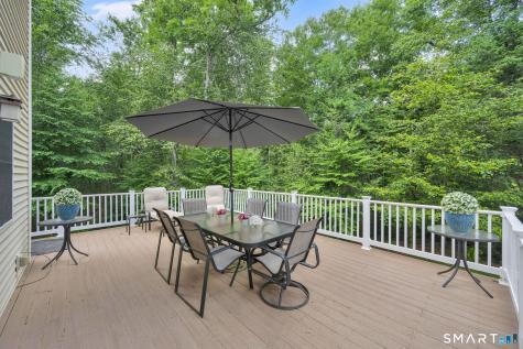 5 Edwards Way Bloomfield CT 06002
