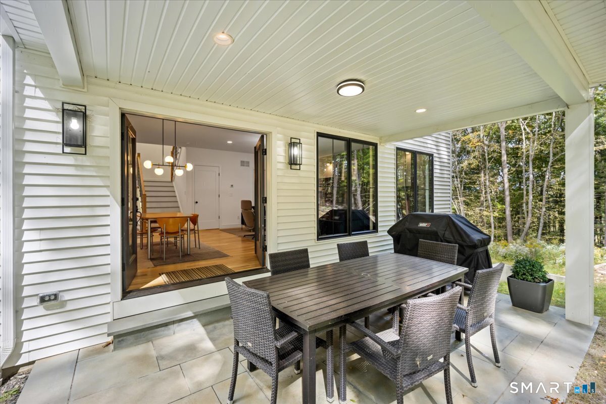38 Hickory Lane Ridgefield CT 06877
