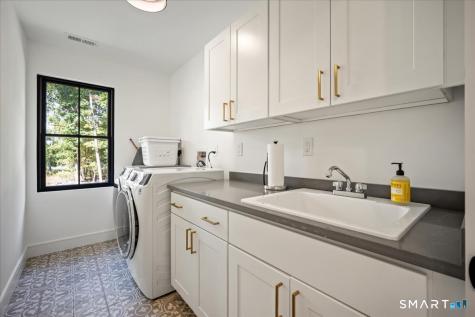 38 Hickory Lane Ridgefield CT 06877