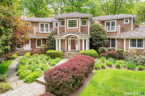41 Lake Wind Road New Canaan CT 06840