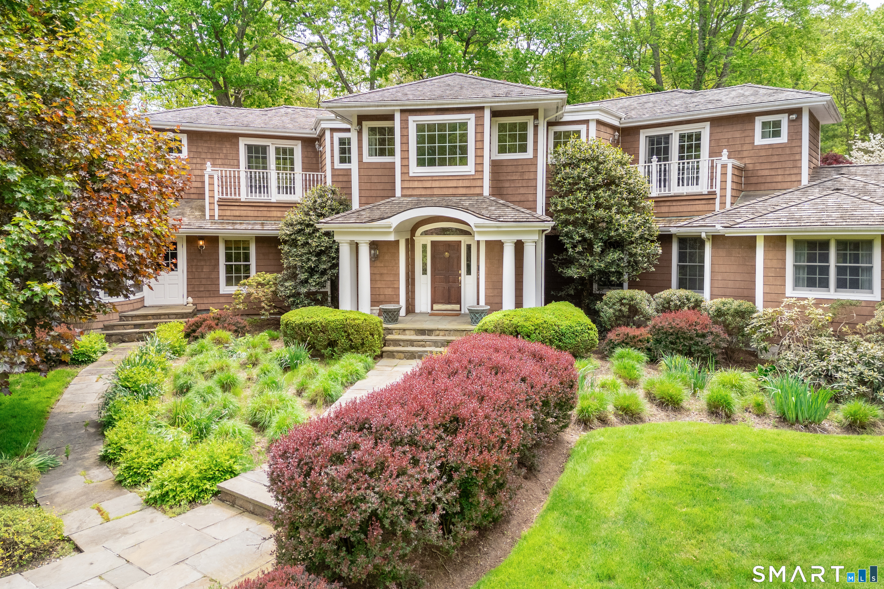 41 Lake Wind Road New Canaan CT 06840