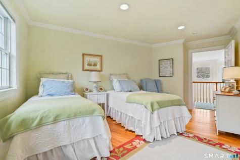 41 Lake Wind Road New Canaan CT 06840
