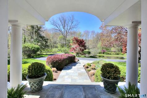 41 Lake Wind Road New Canaan CT 06840