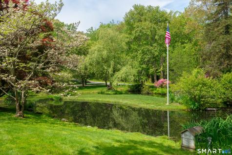 41 Lake Wind Road New Canaan CT 06840