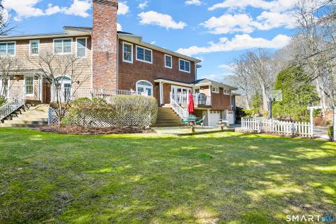 41 Lake Wind Road New Canaan CT 06840