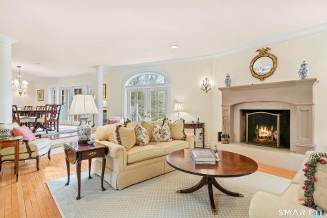 41 Lake Wind Road New Canaan CT 06840