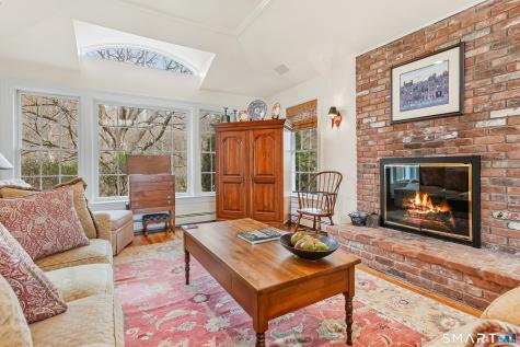 41 Lake Wind Road New Canaan CT 06840