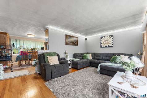 7 Plainfield Drive Waterbury CT 06708