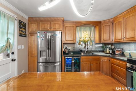 7 Plainfield Drive Waterbury CT 06708