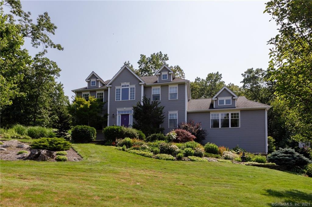 6 Red Fox Run Wolcott CT 06716