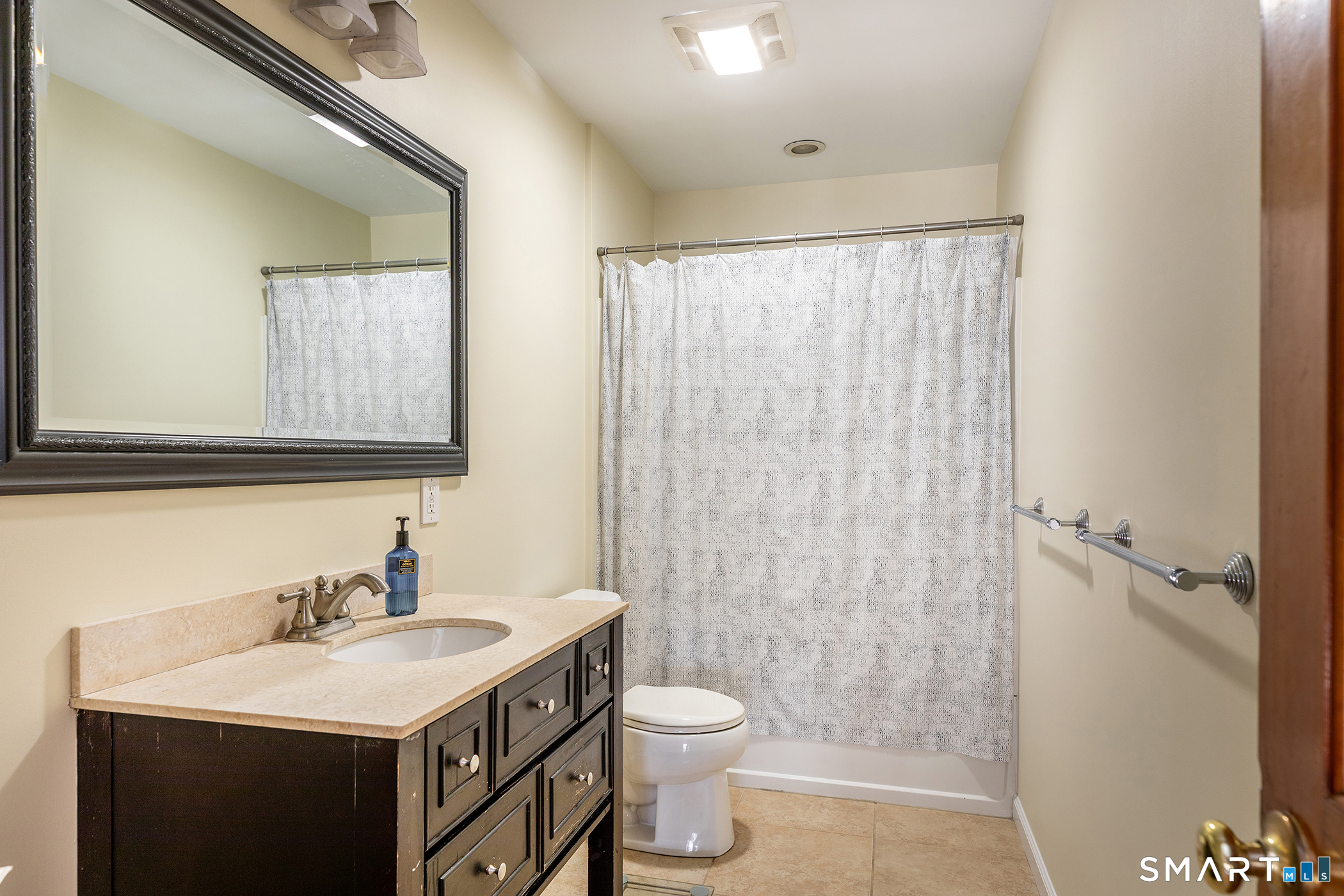 9 Delno Drive Danbury CT 06811