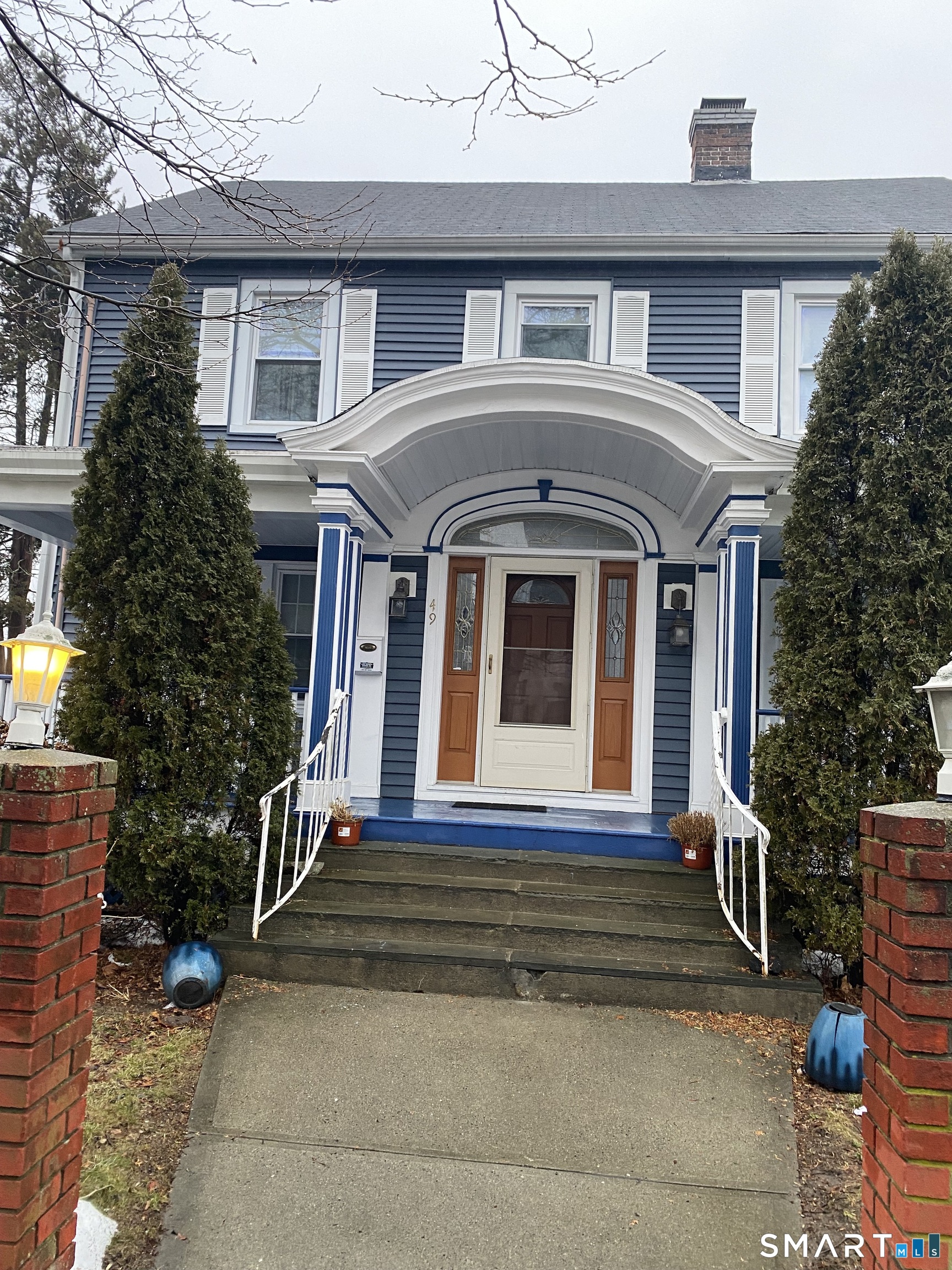 49 Elmwood Place Bridgeport CT 06605
