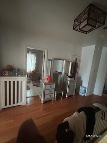 49 Elmwood Place Bridgeport CT 06605