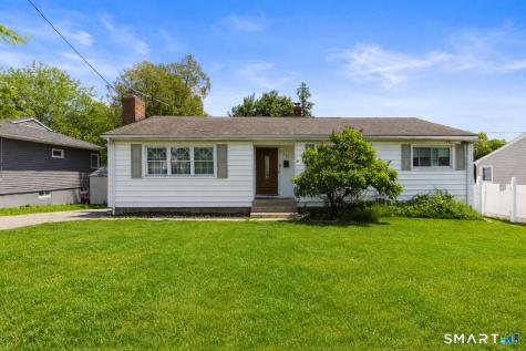 150 Stratfield Place Bridgeport CT 06606