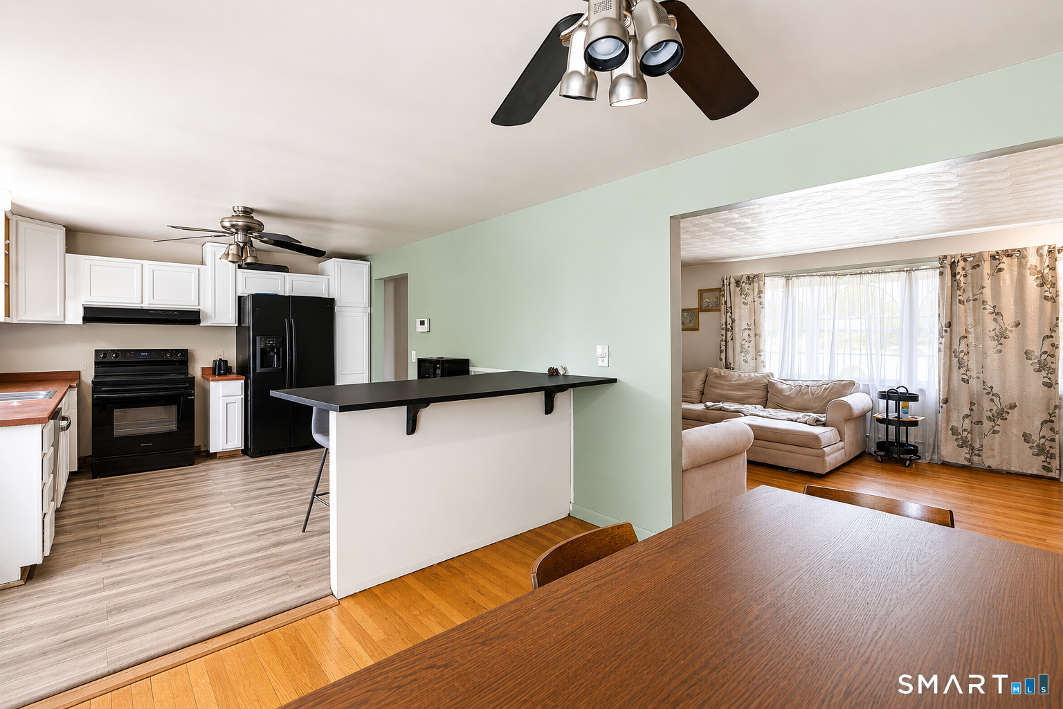 150 Stratfield Place Bridgeport CT 06606