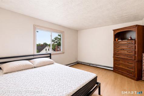 150 Stratfield Place Bridgeport CT 06606