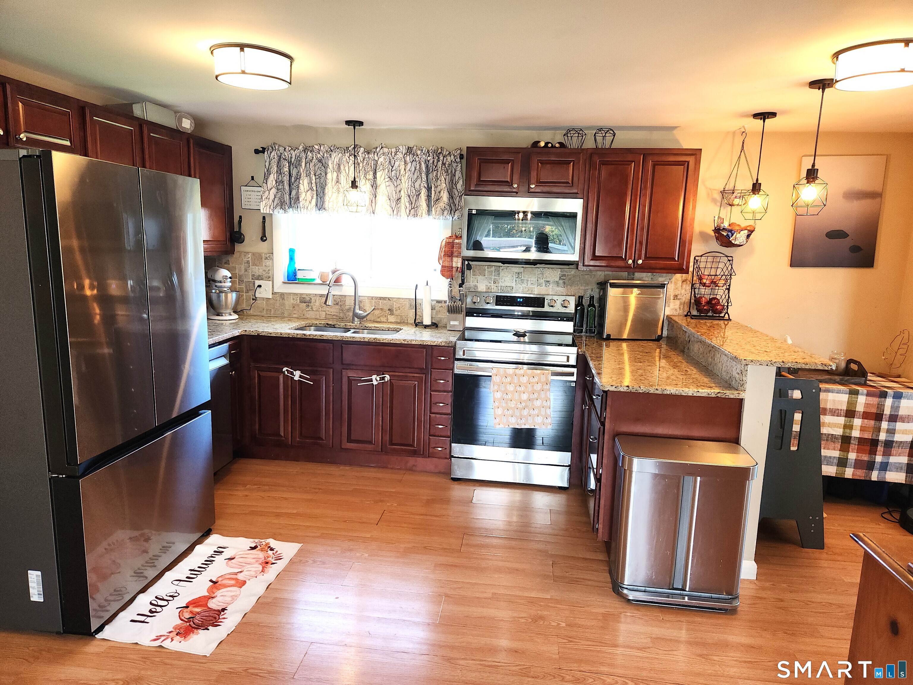 25 Twining Street Plainville CT 06062