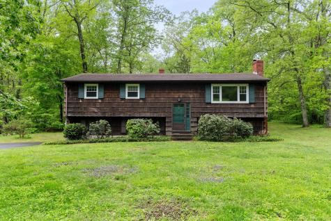 825 Old Hartford Road Colchester CT 06415