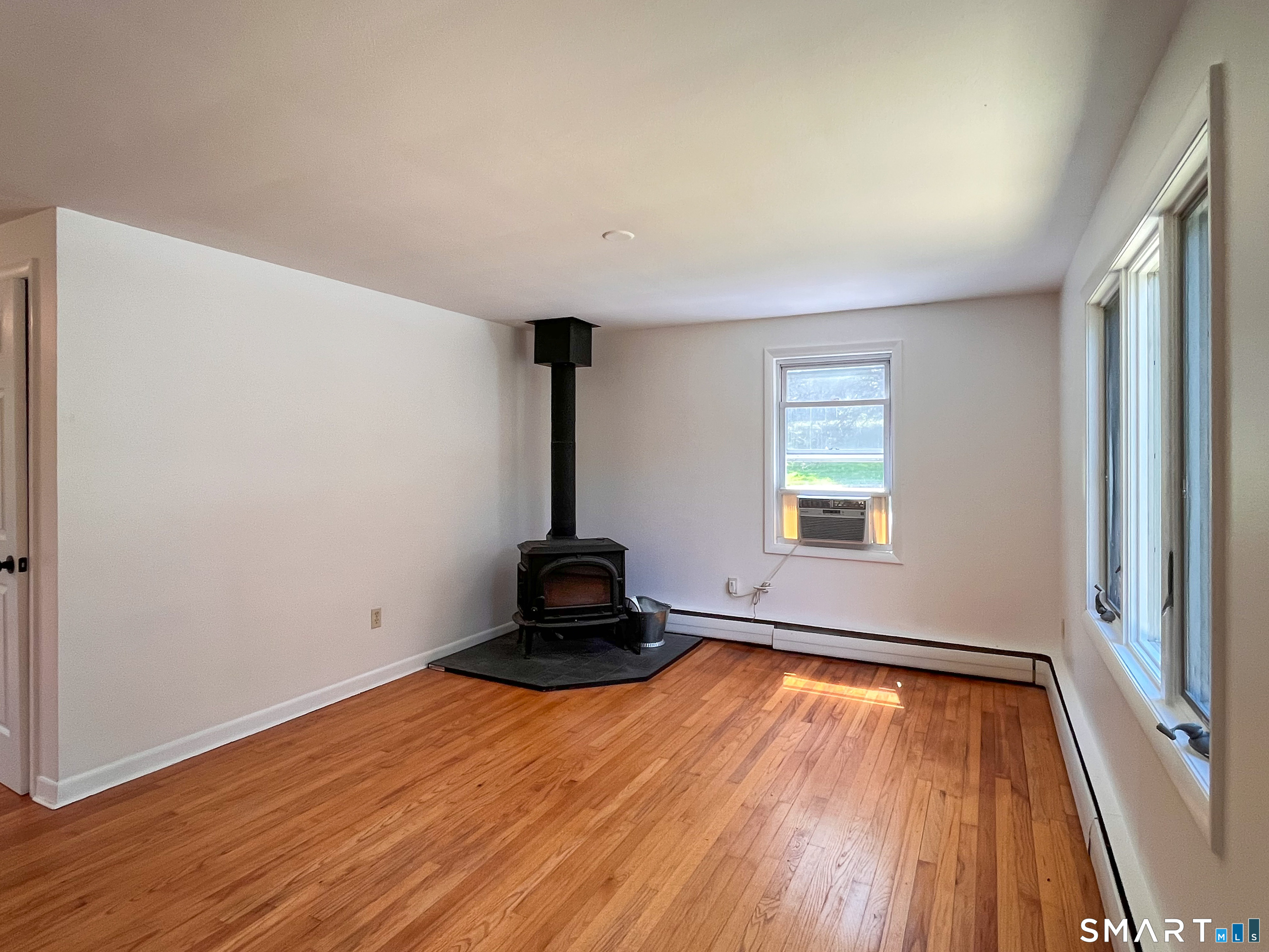2 Johnnie Court Ledyard CT 06339
