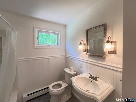 2 Johnnie Court Ledyard CT 06339