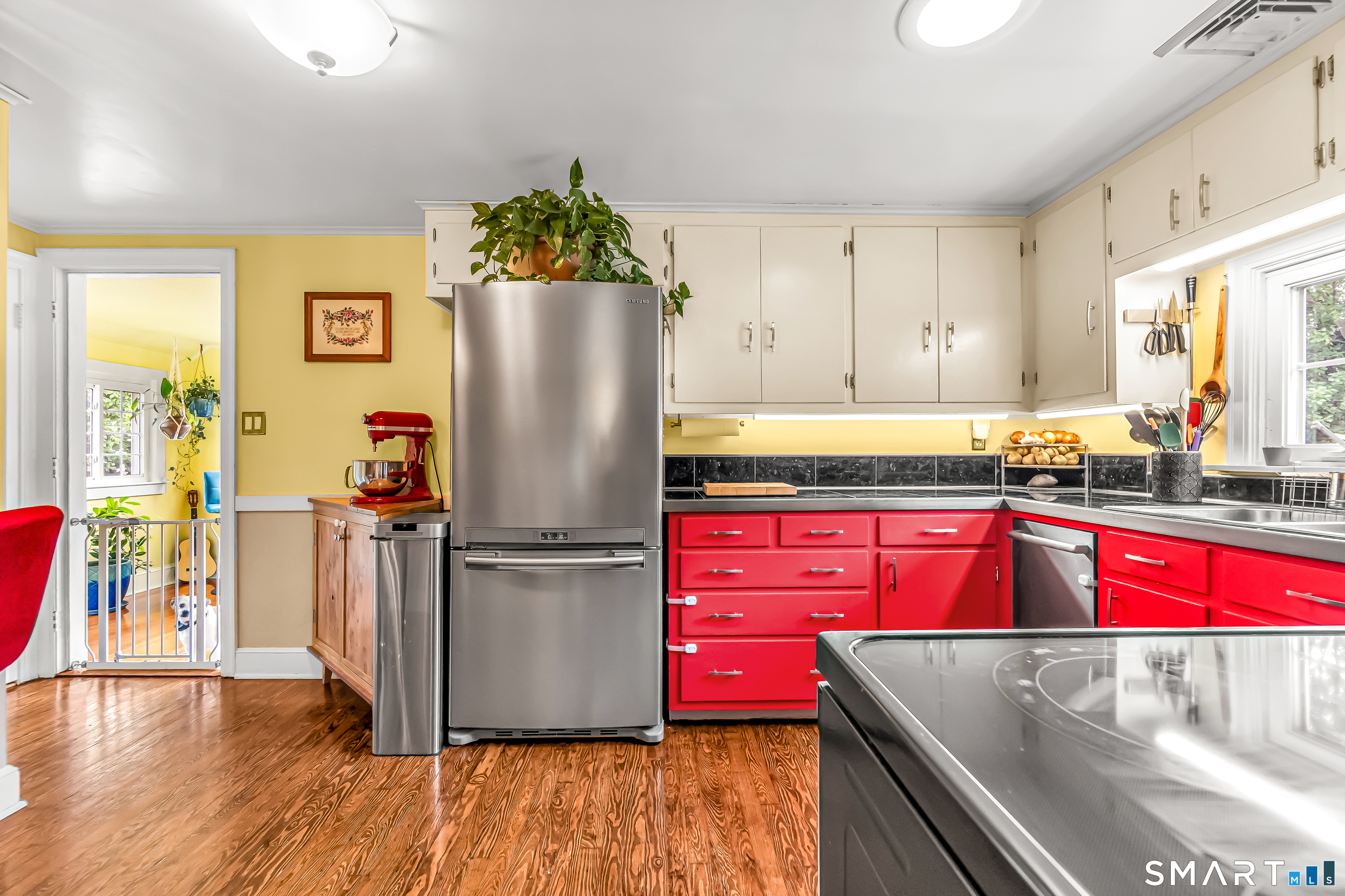 1 Glenwood Avenue Naugatuck CT 06770