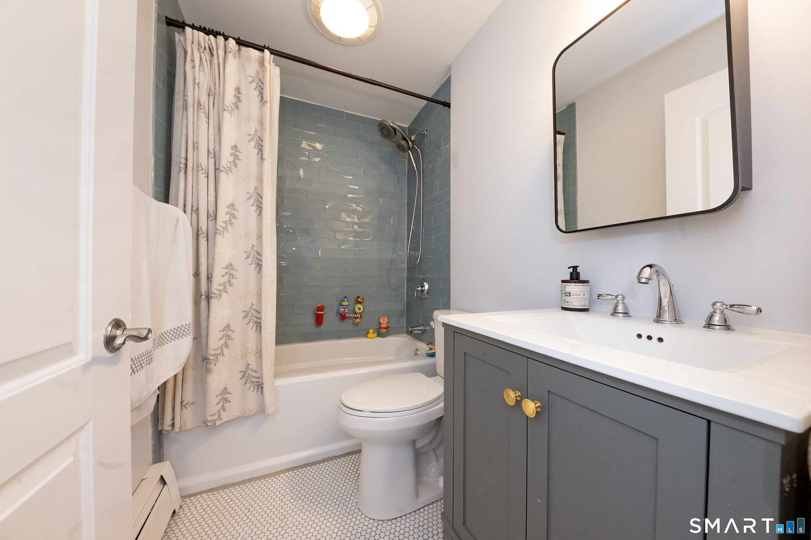 338 South Elm Street Wallingford CT 06492