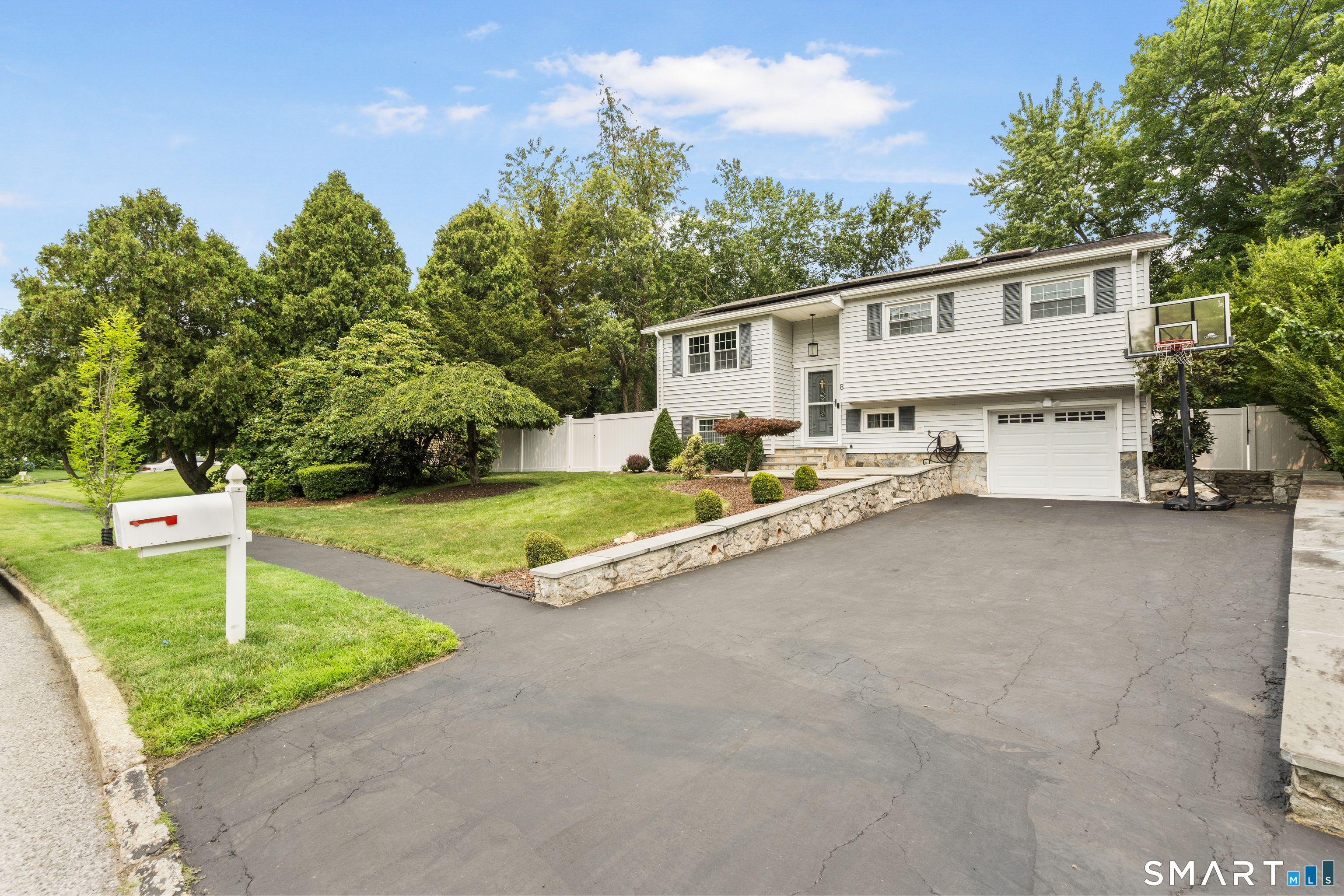 8 Country Club Road Norwalk CT 06851