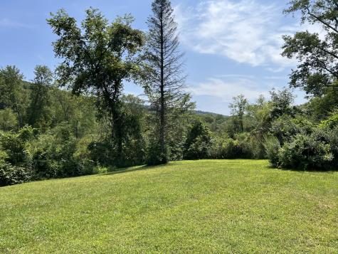 152 South Kent Road New Milford CT 06755