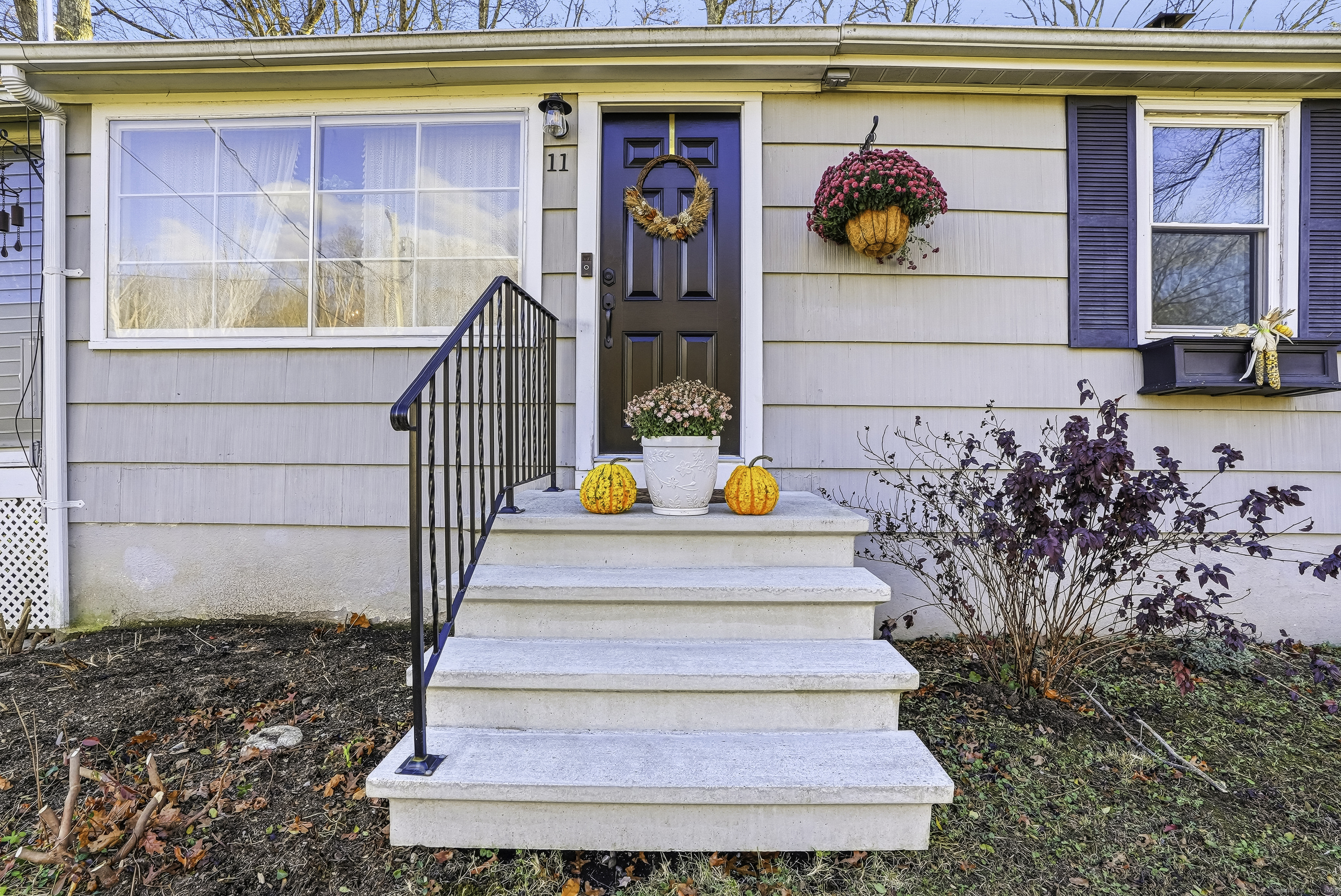 11 Denis Drive Thompson CT 06255