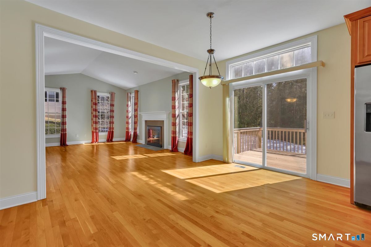 25 Fenwick Drive Avon CT 06001