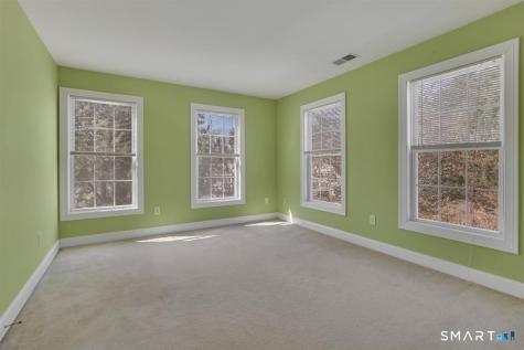 25 Fenwick Drive Avon CT 06001