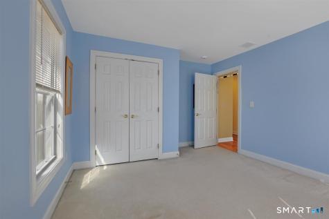 25 Fenwick Drive Avon CT 06001