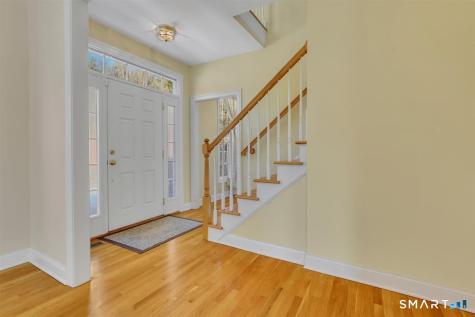 25 Fenwick Drive Avon CT 06001