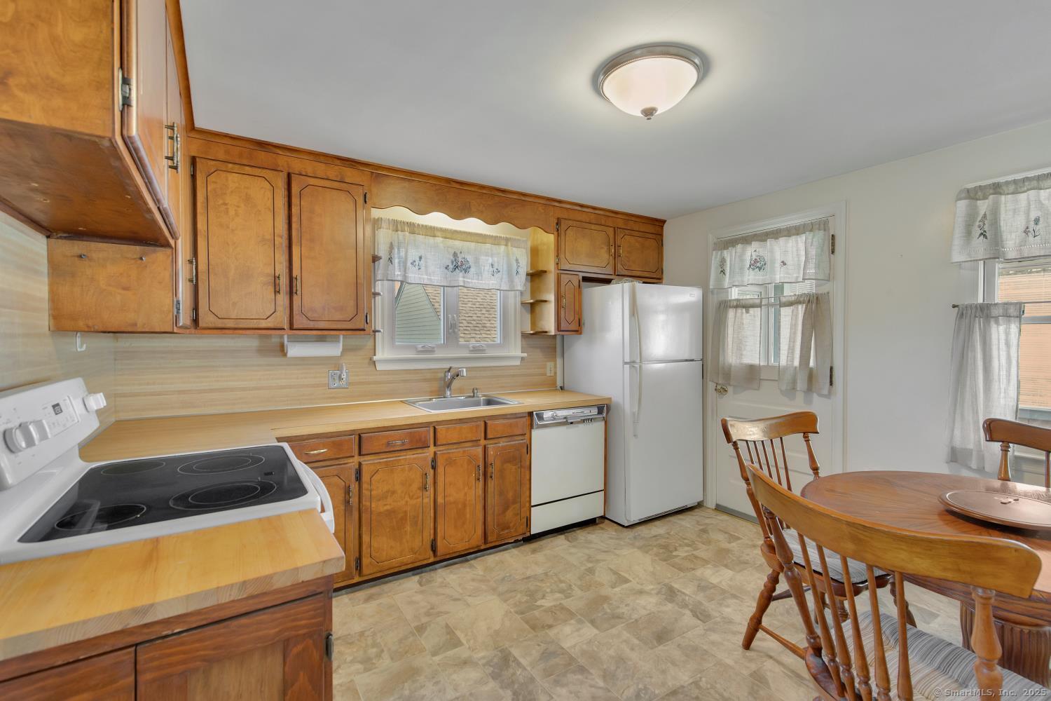 100 Russell Street Manchester CT 06040