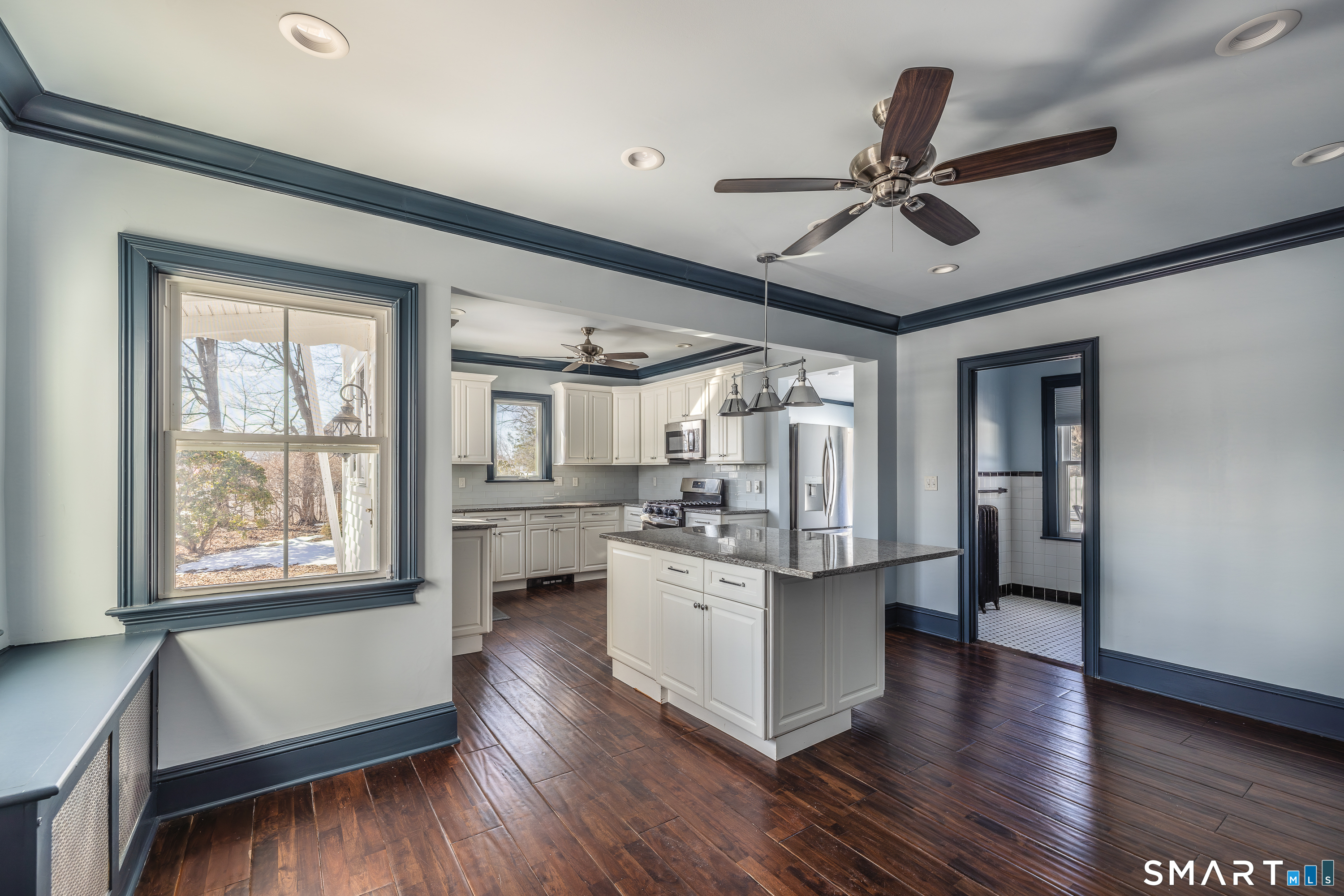 5385 Main Street Trumbull CT 06611