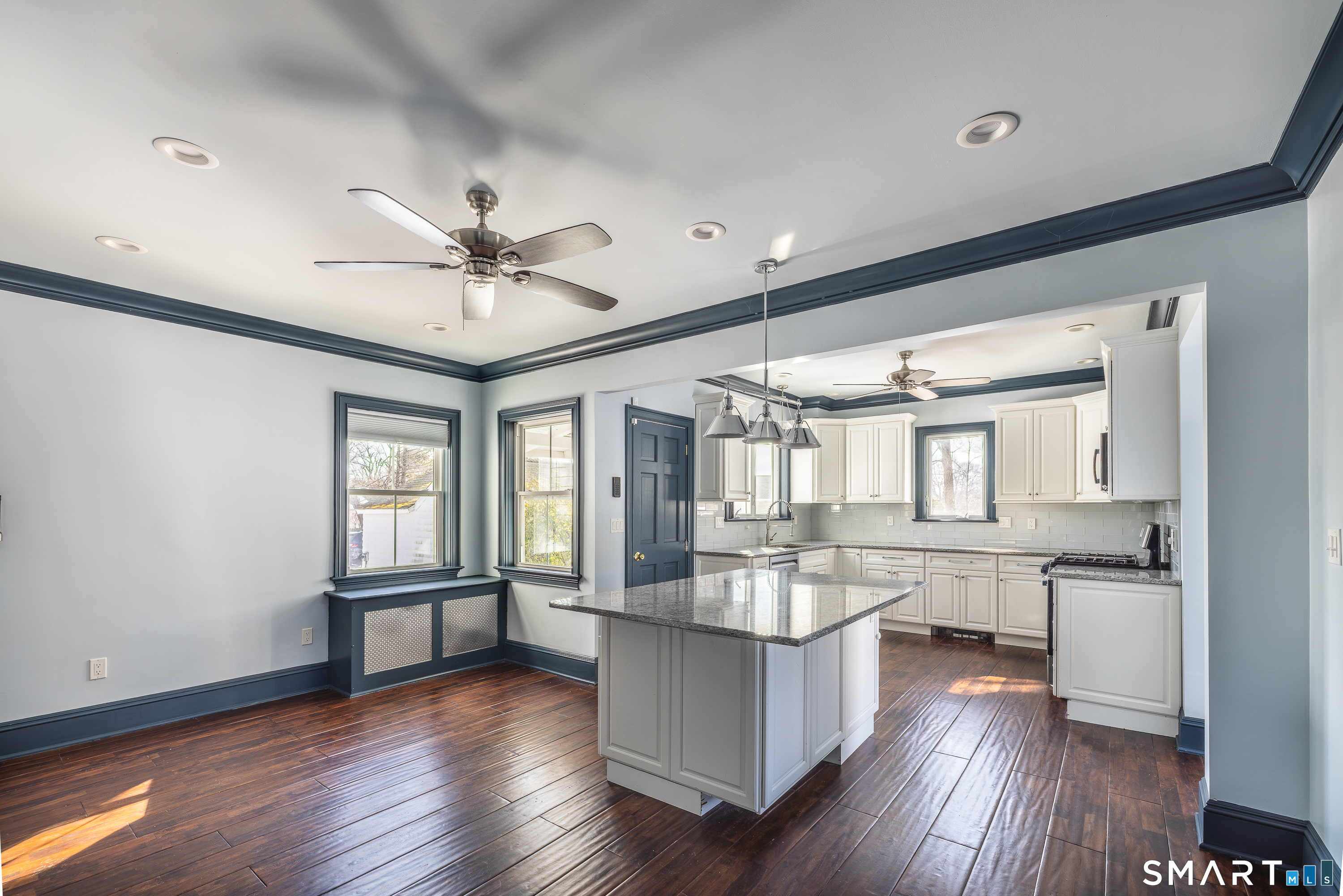 5385 Main Street Trumbull CT 06611