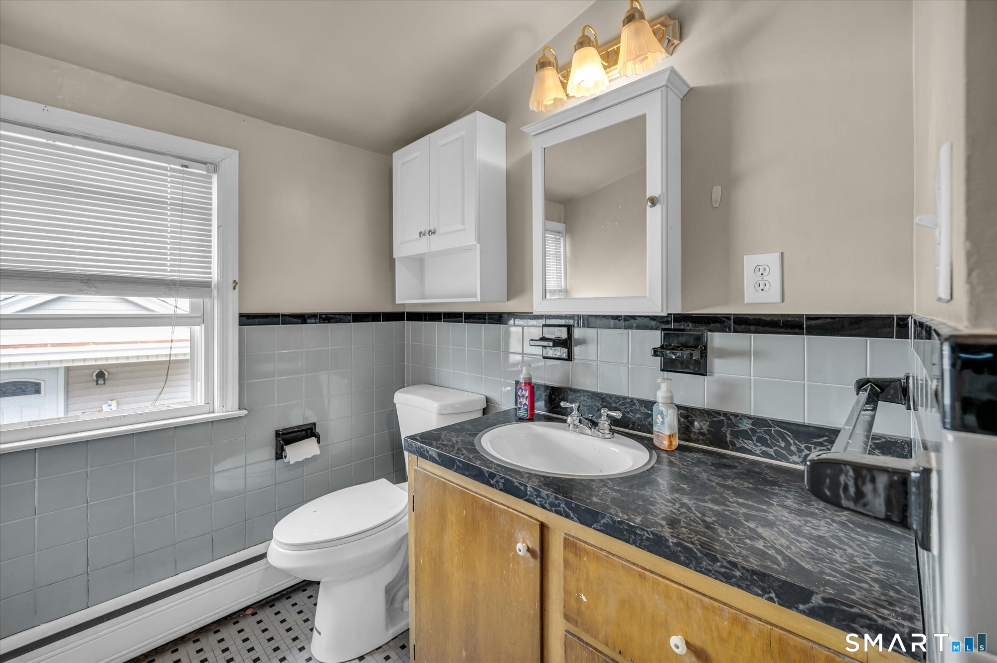 304 Huntington Road Stratford CT 06614